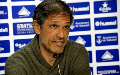 Toni Seligrat en roda de premsa a la Nova Creu Alta | Crispulo D.